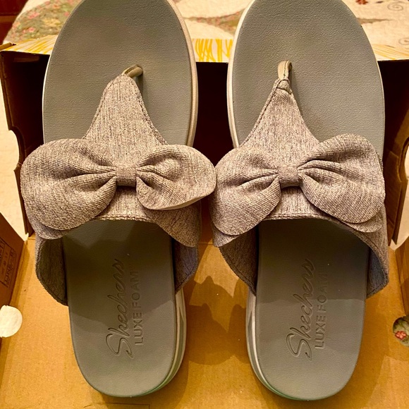 Skechers Shoes Skechers Intergrades Sweet Serene Thong Sandal